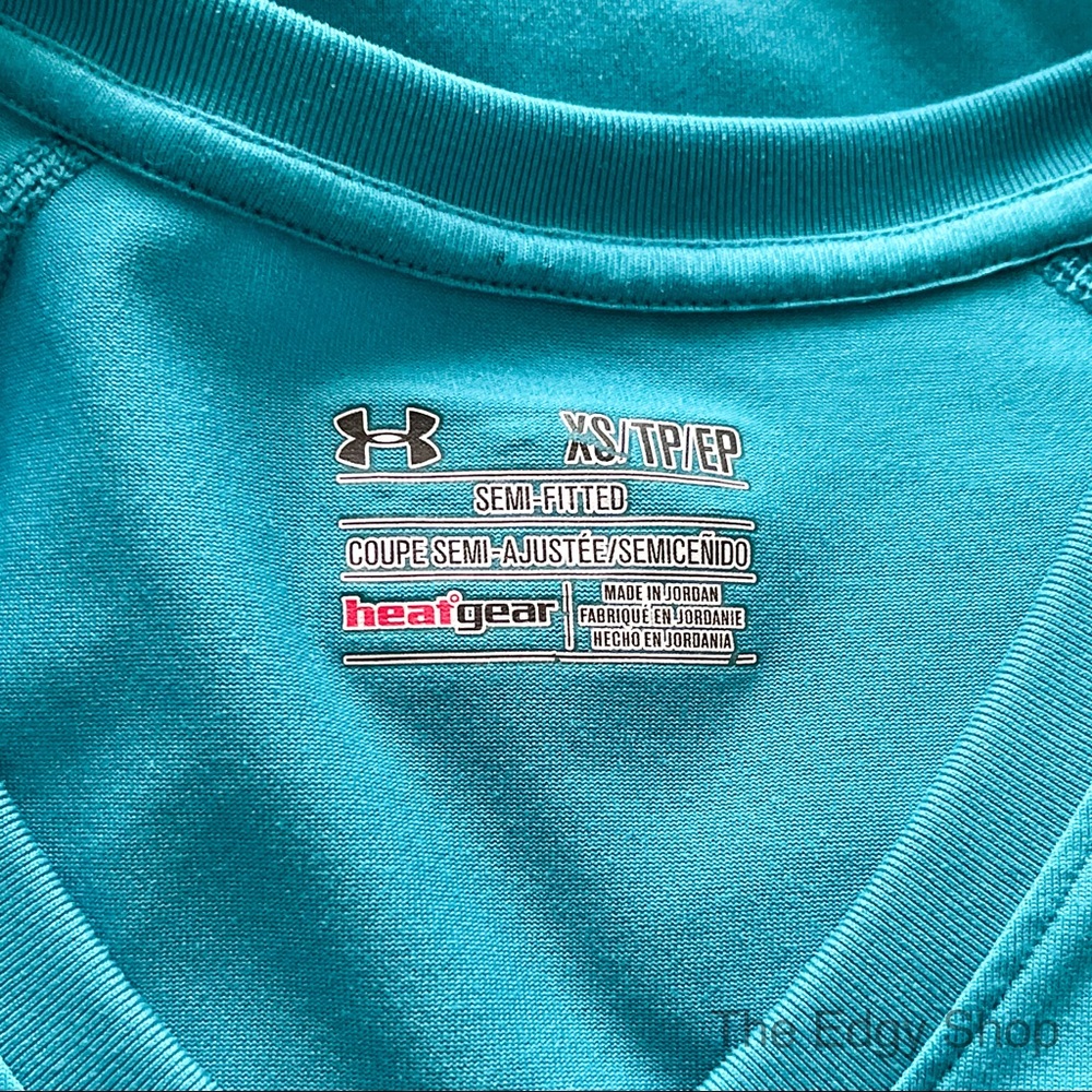Under Armour | Heat Gear Semi-Fitted V-Neck T-Shirt - Picture 4 of 7